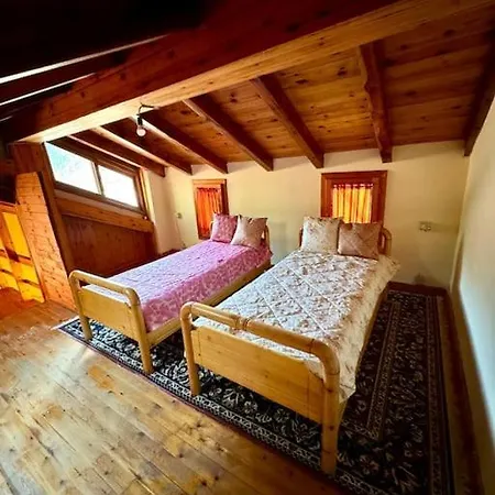 Bluecoco Golem Beach Villa